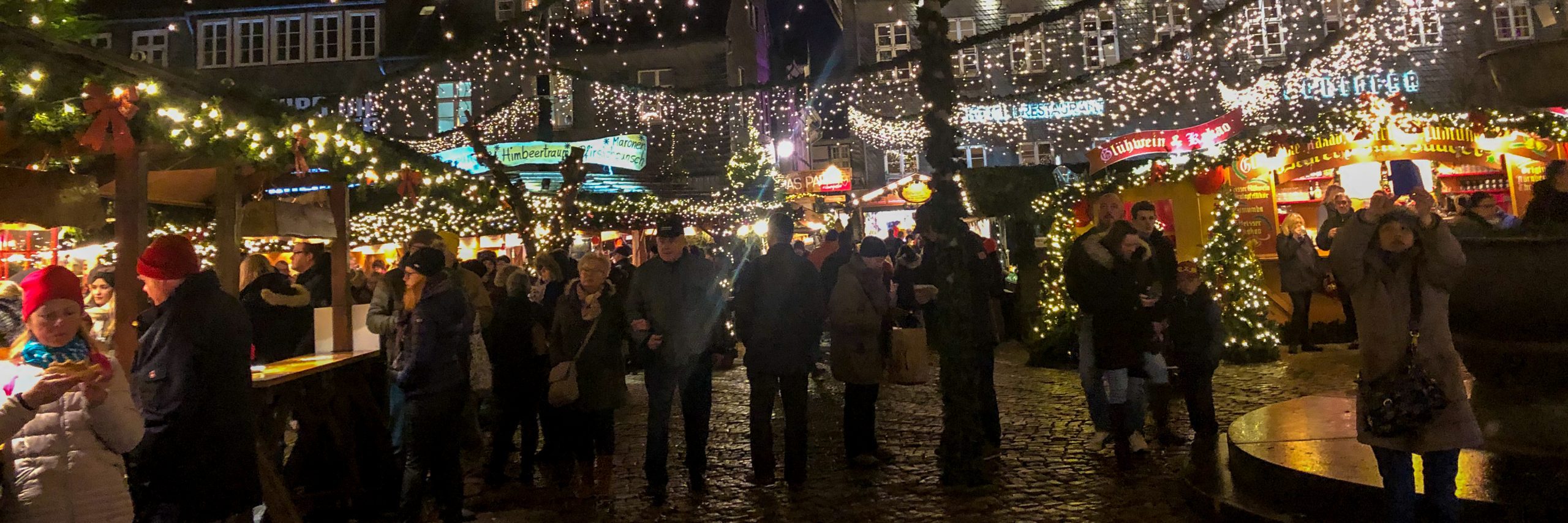 Goslar, ein Weihnachtsmarkt im Wald
